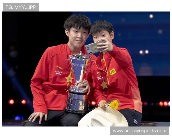 王楚钦-孙颖莎混双强势开局 助中国队奠定胜局