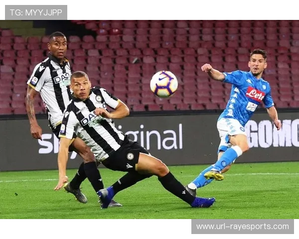 那不勒斯一周三赛密集赛程分析，主力伤停影响战术连贯性